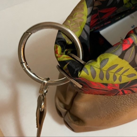 espe Vegan Leather Large Crossbody Satchel, Hobo Bag, Botanical Interior. - Picture 12 of 16